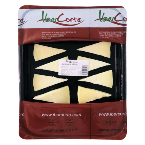 Bandeja de Queso mezcla oveja-vaca en loncha triangular y envasado en atmósfera protectora.<br>Formatos de 500 grs 1 kg y 2 kg