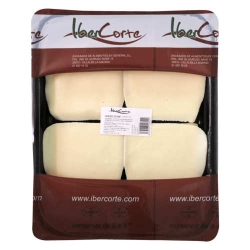 Bandeja de Queso edam en lonchas cuadradas y envasado en atmósfera protectora.<br>Formatos de 500 grs 1 kg y 2 kg