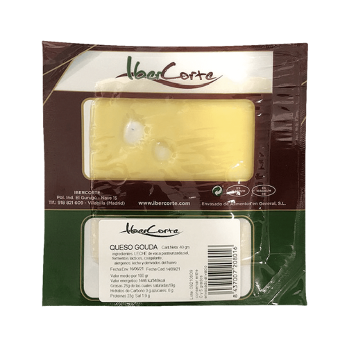 Queso gouda en loncha cuadrada y envasado al vacío en sobres de 40 gramos